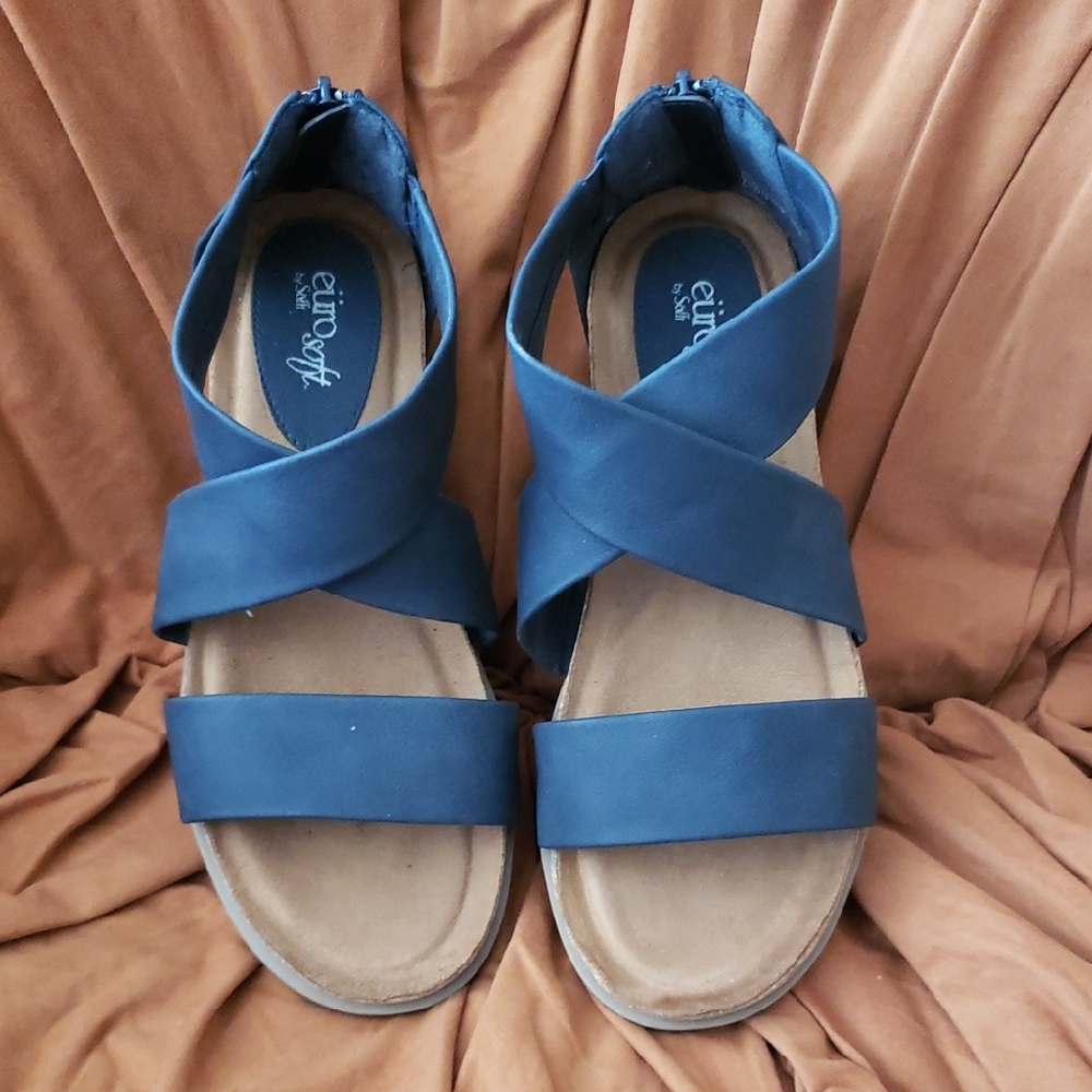 Blue Crisscross Elastic Strap Sandals